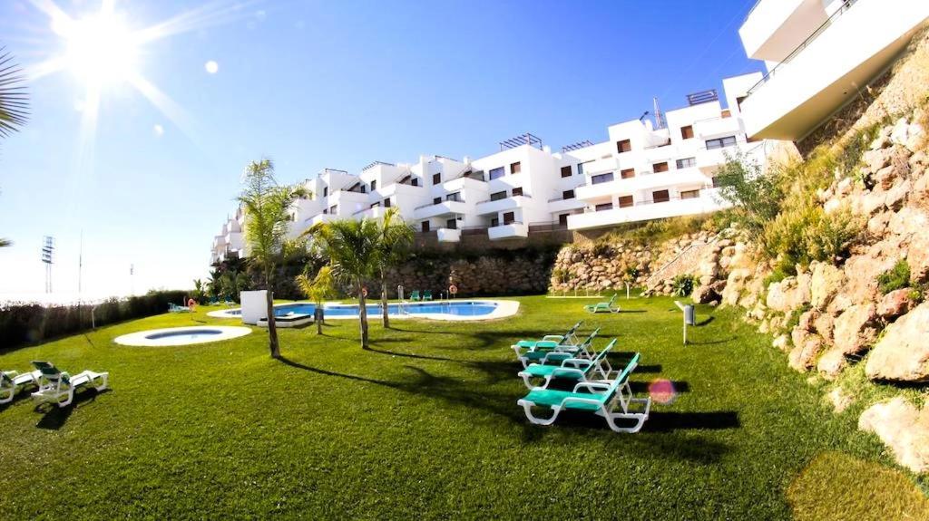 Apartment Mar De Nerja Beach Exterior photo